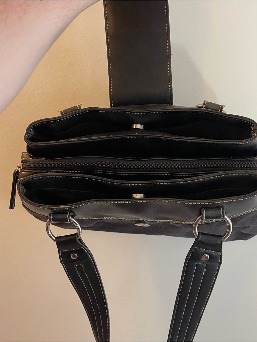 Chaps Black Y2K Baddie Shoulder Bag Purse 2000s 90s Saddle Bit - Picture 7 of 7